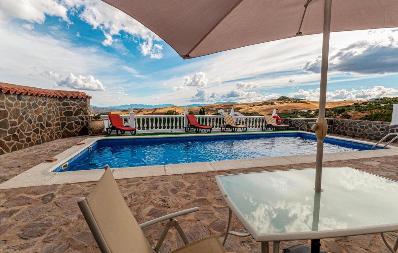Awesome Home In Antequera With Wifi Екстер'єр фото