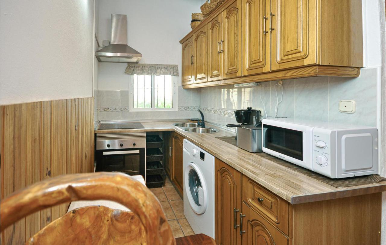 Awesome Home In Antequera With Wifi Екстер'єр фото